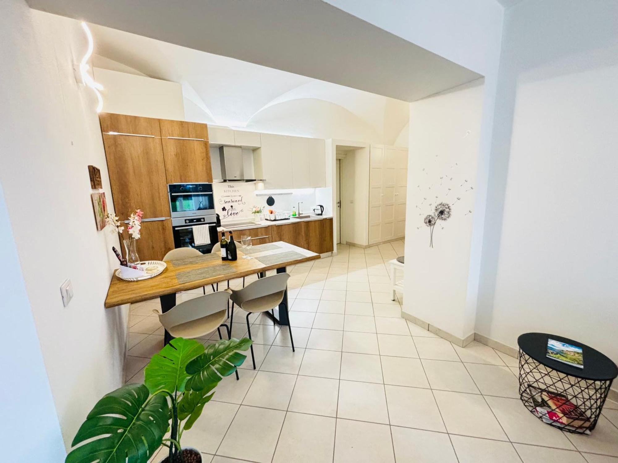 Lago Villa Zen - Apartment With Jacuzzi, Panoramic Views Lenno Buitenkant foto