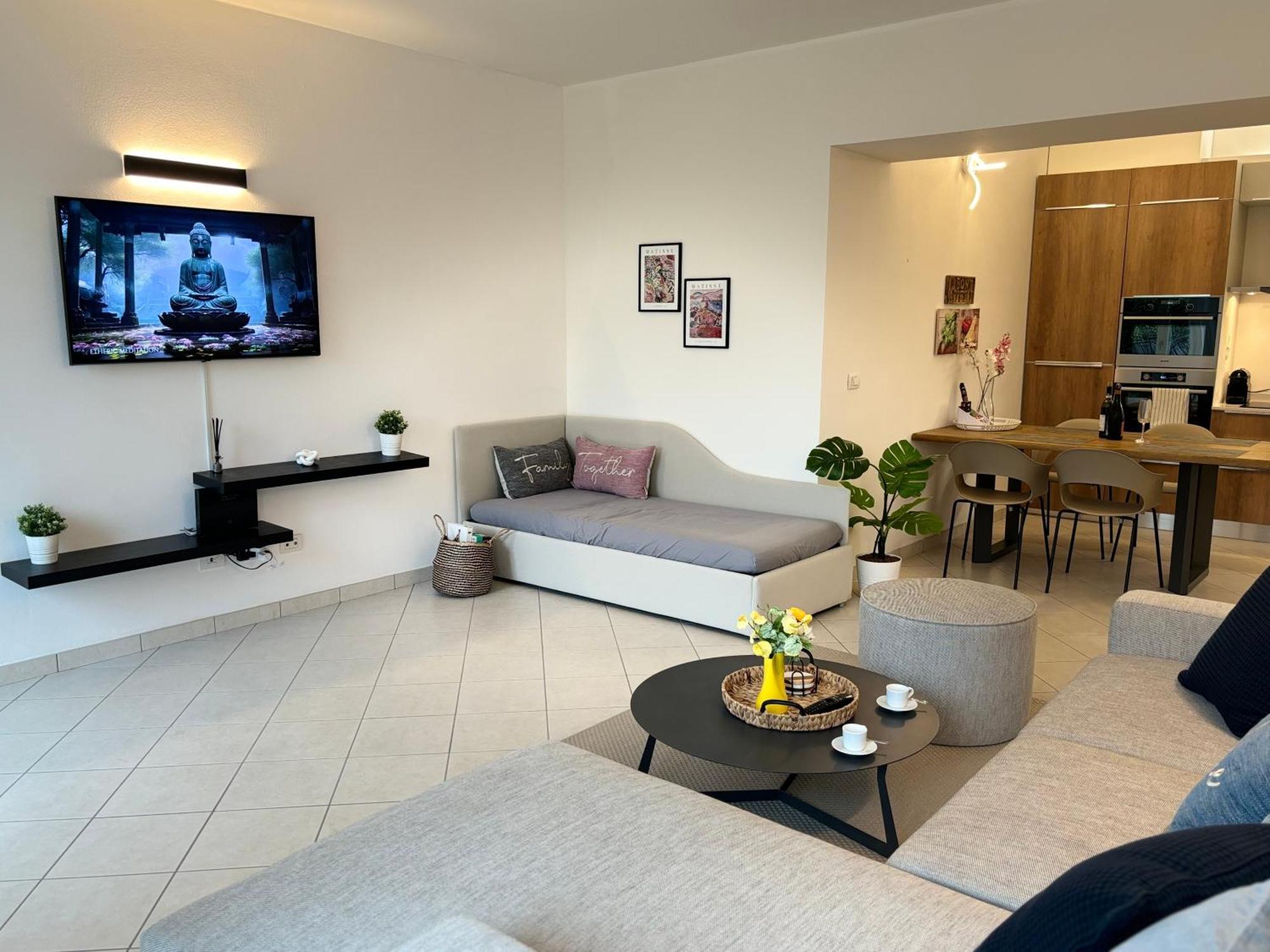 Lago Villa Zen - Apartment With Jacuzzi, Panoramic Views Lenno Buitenkant foto